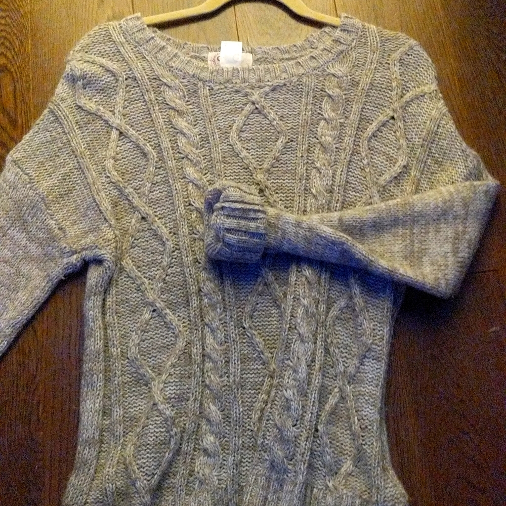 Gray sweater